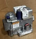 HONEYWELL VR9205R2363 Modulating Gas Valve LENNOX Armstrong 103016-01 🔥 Checked