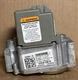Honeywell VR8205S 2379 VR8205S2379 Gas Valve Lennox Ducane 100365-01 🔥Checked Honeywell VR8205S 2379 VR8205S2379 Gas Valve Lennox Ducane 100365-01 🔥Checked