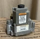 Honeywell VR8205S 2346 Gas Valve OEM Lennox Armstrong Ducane 47484-002 🔥Checked