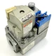 Honeywell VR8440A2001 HVAC Electronic Ignition Gas Valve in/out 1/2" used #G290A