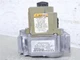 Honeywell VR8205S2429 HVAC Natural Gas Valve EF32CB990 24V Honeywell VR8205S2429 HVAC Natural Gas Valve EF32CB990 24V