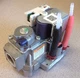 Honeywell Natural Gas Valve NG VR9205R 2304 102182-03 1023D1C1 50037130-001 NOS